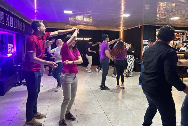 Clase de ritmos latinos en Bogotá