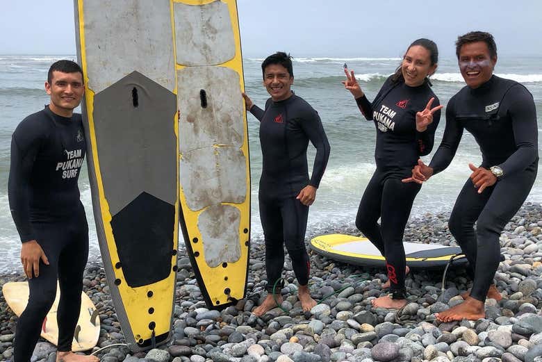 Curso de surf en Playa Makaha