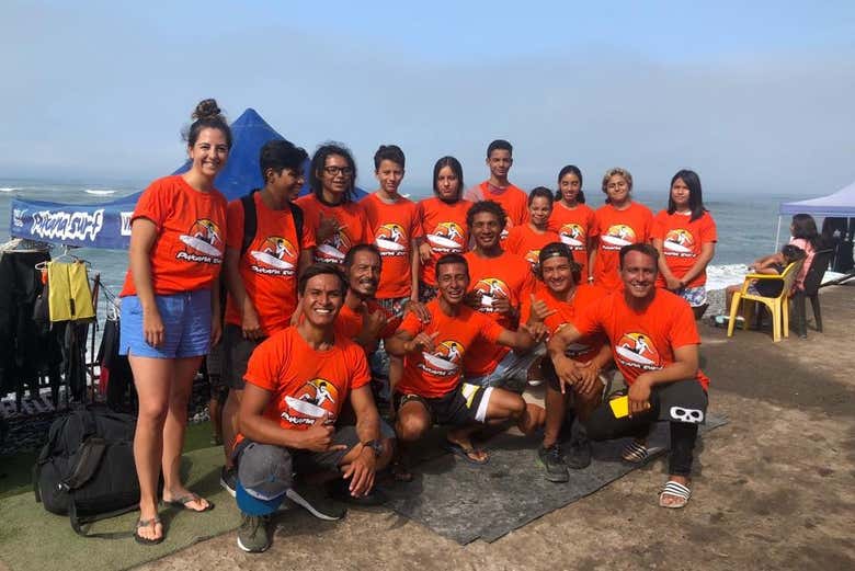 Curso de surf en Playa Makaha