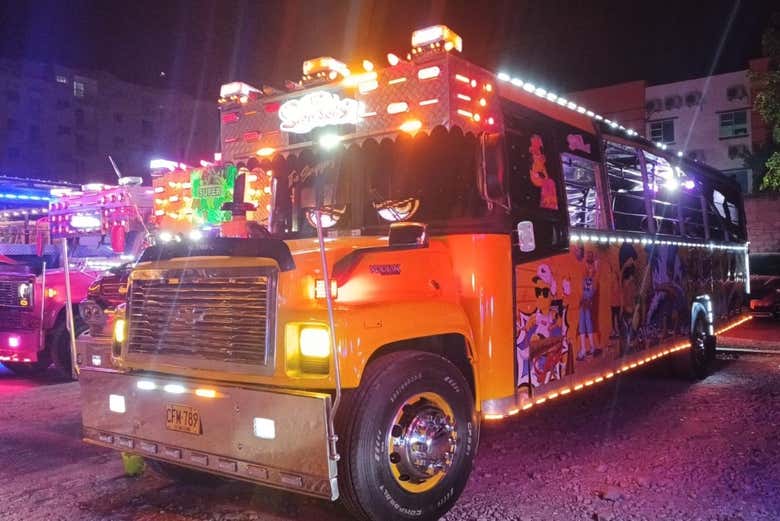 Tour en chiva rumbera por Santa Marta