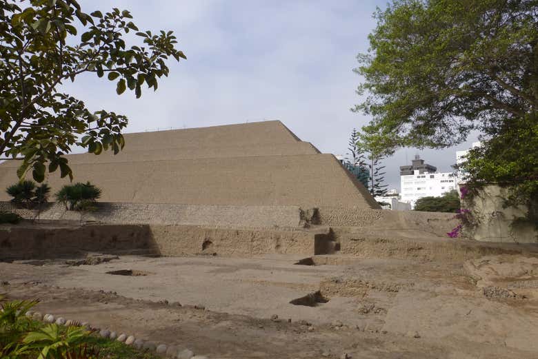 Free tour por las pirámides de Lima y el parque El Olivar