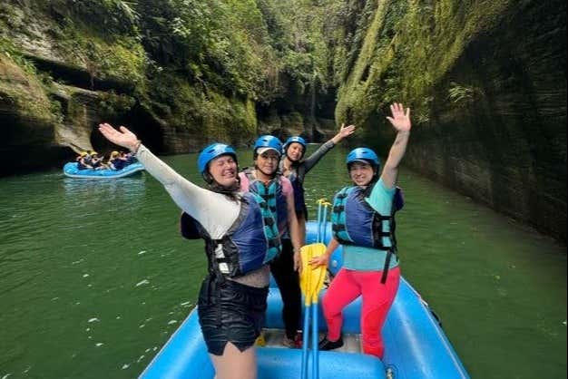 Rafting en el cañón del río Güejar