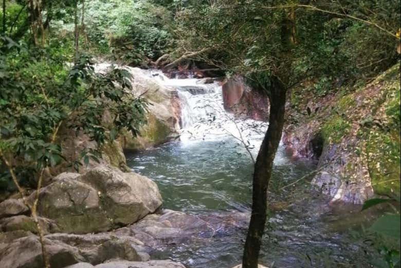 Excursión a Playa Grande, Pozo Azul de Minca y Taganga