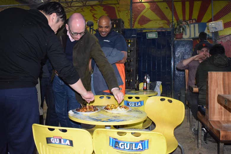 Tour privado del tejo y la cerveza por Bogotá
