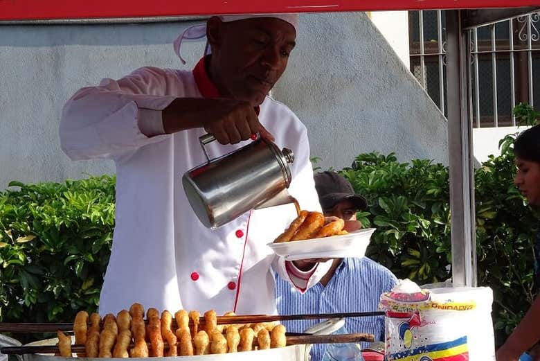 Tour gastronómico nocturno por Lima