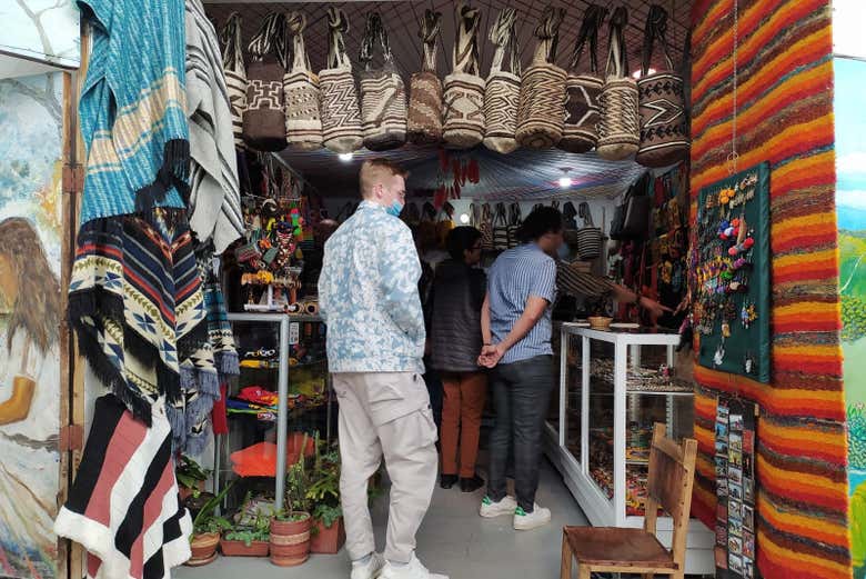 Taller de mochilas wayuu en Bogotá