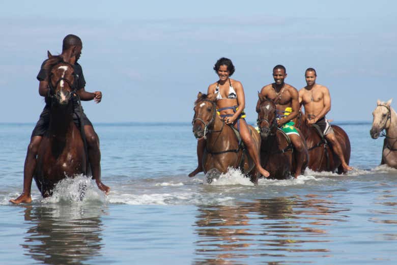 Paseo a caballo por la playa de Puerto Plata
