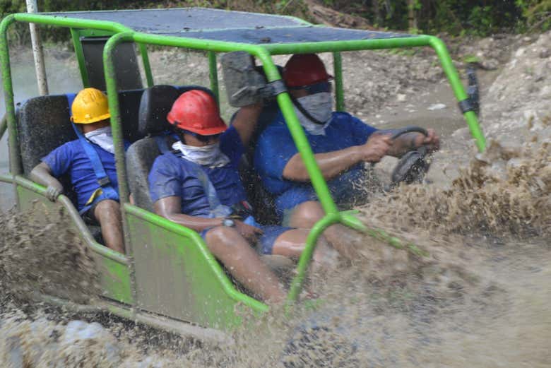Tour en buggy por Puerto Plata