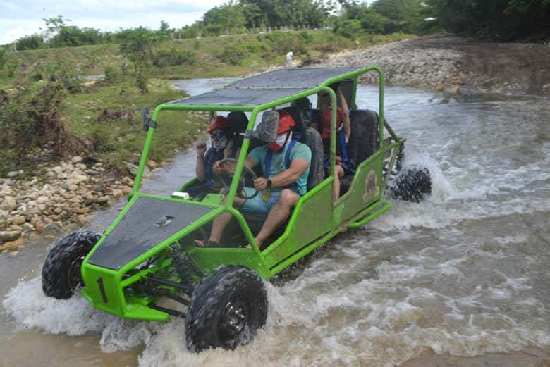 Tour en buggy por Puerto Plata