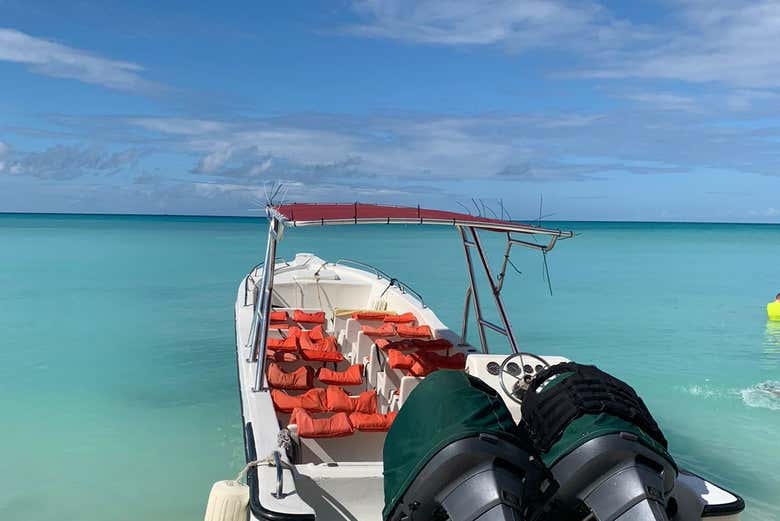 Excursión privada a la Piscina Natural en barco