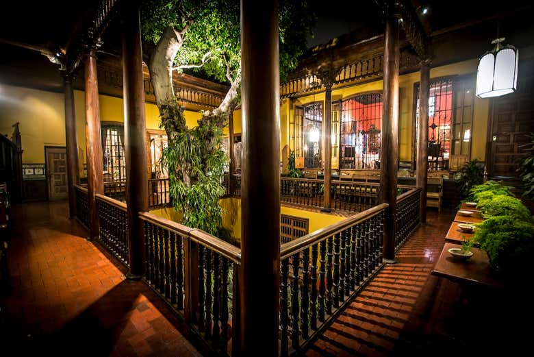 Visita guiada por la Casa de Aliaga