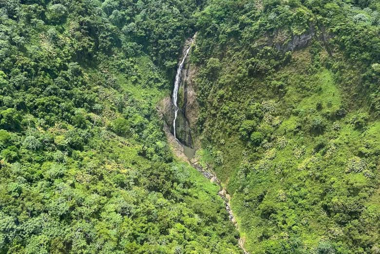 Excursión al Salto de La Jalda con paseo a caballo