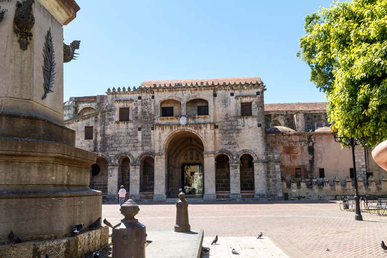 Tour de compras, Museo Ámbar y Fábrica de Tabaco