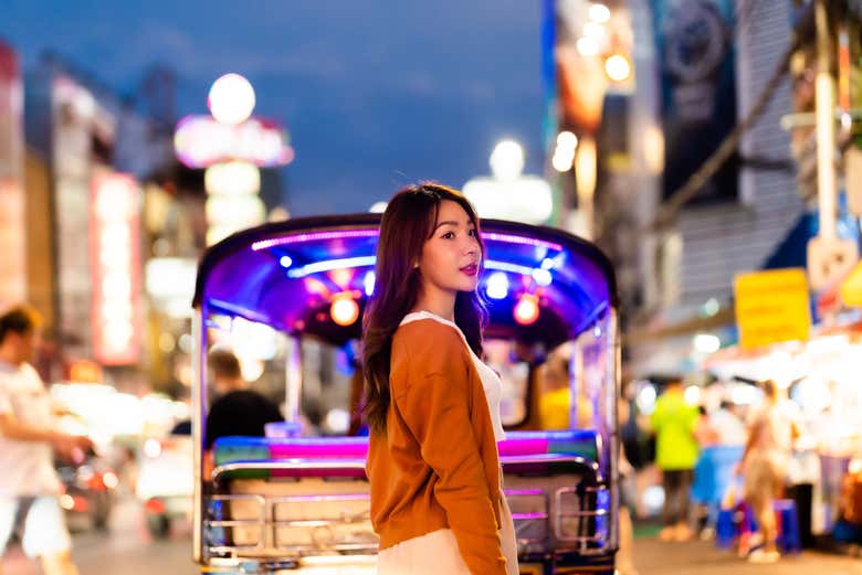 Tour nocturno por Bangkok con visita al Mercado de las Flores