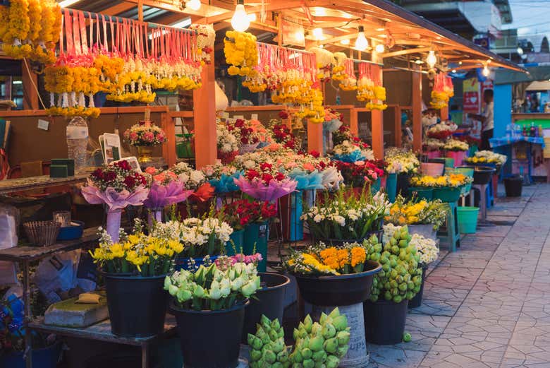 Tour nocturno por Bangkok con visita al Mercado de las Flores