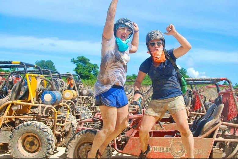 Tour en buggy + Paseo a caballo por Macao