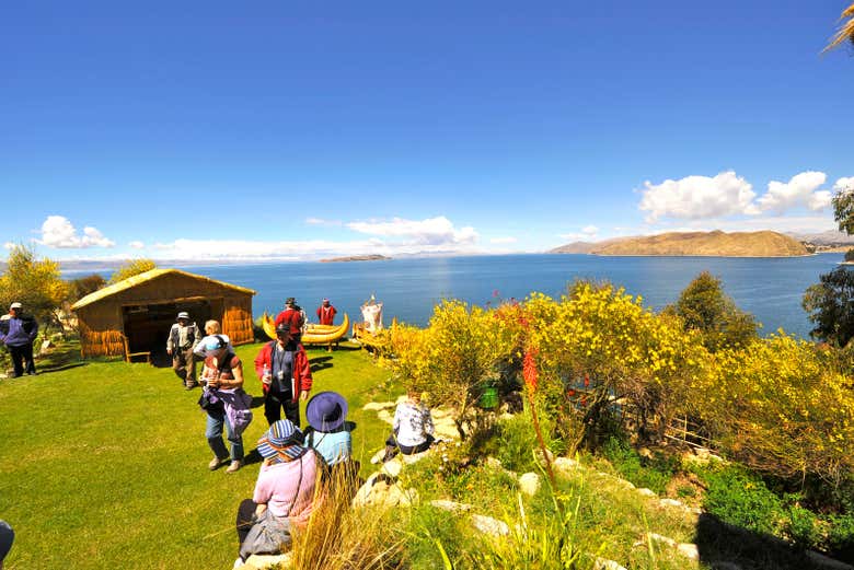 Catamarán por el Lago Titicaca y visita a la Isla del Sol
