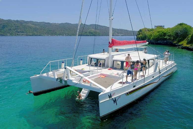 Paseo en catamarán por la bahía de Samaná