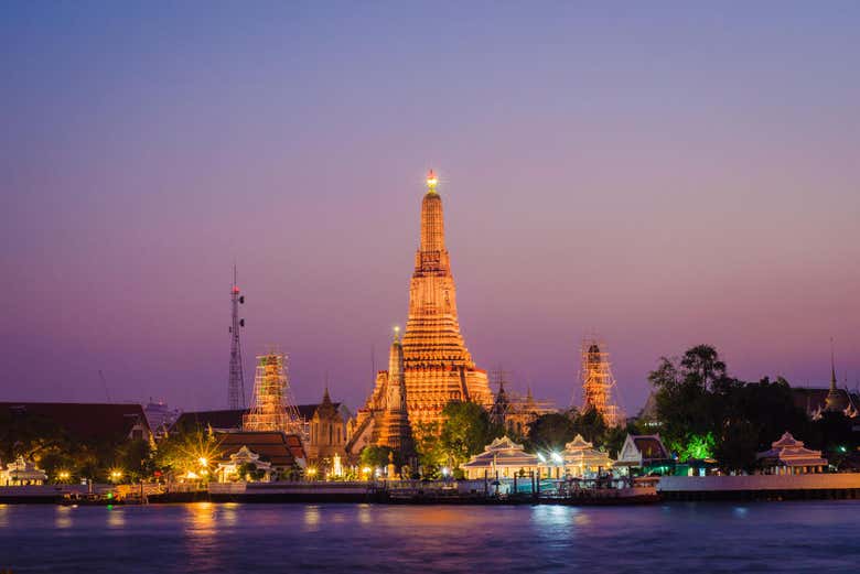 Tour nocturno por Bangkok con paseo en barco