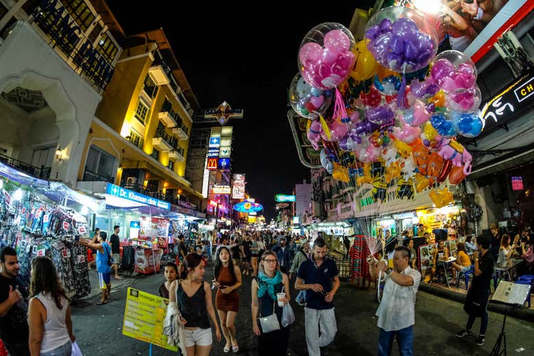 Tour nocturno por Bangkok con paseo en barco