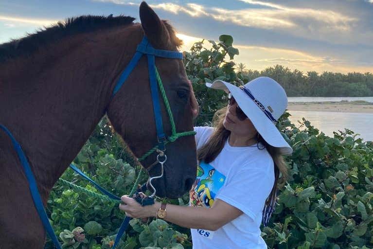 Paseo a caballo por la playa Uvero Alto