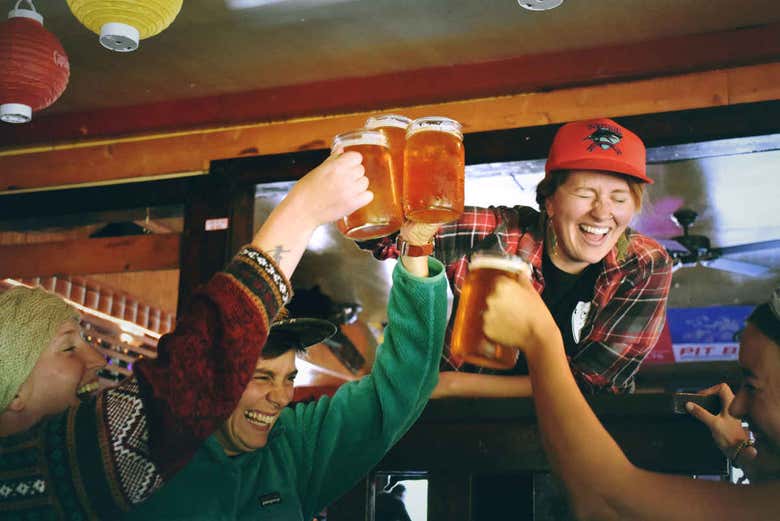 Pub Crawl ¡Tour de fiesta por Poznan!