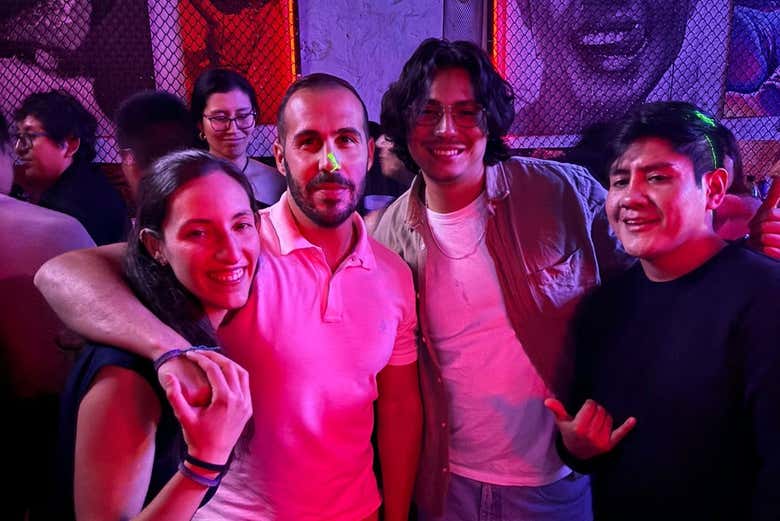 Pub Crawl ¡Tour de fiesta por Arequipa!