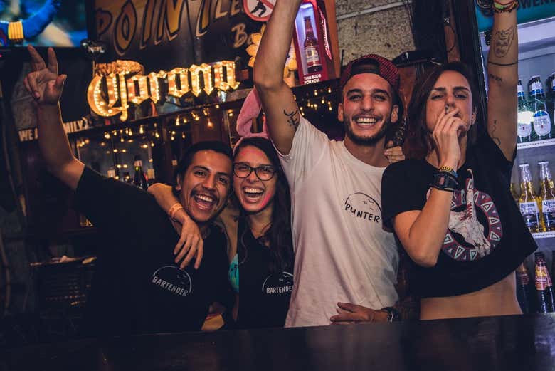 Pub Crawl ¡Tour de fiesta por Arequipa!