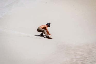 Sandboarding en el desierto de La Joya