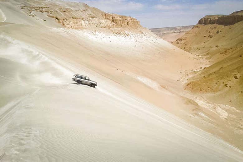 Sandboarding en el desierto de La Joya