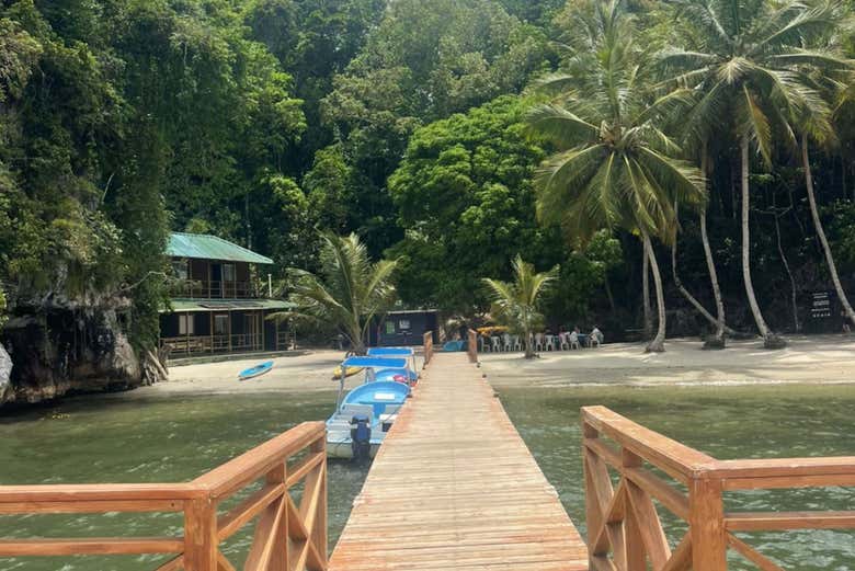 Senderismo y kayak por el Parque Nacional Los Haitises