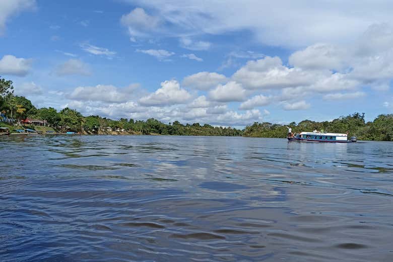 Excursión a las comunidades indígenas del Amazonas