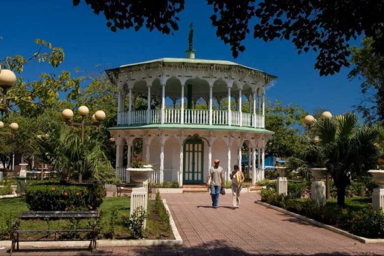 Tour por Puerto Plata y Taino Valley