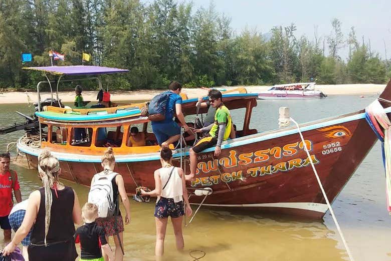 Excursión a las islas Hong + Plancton luminiscente
