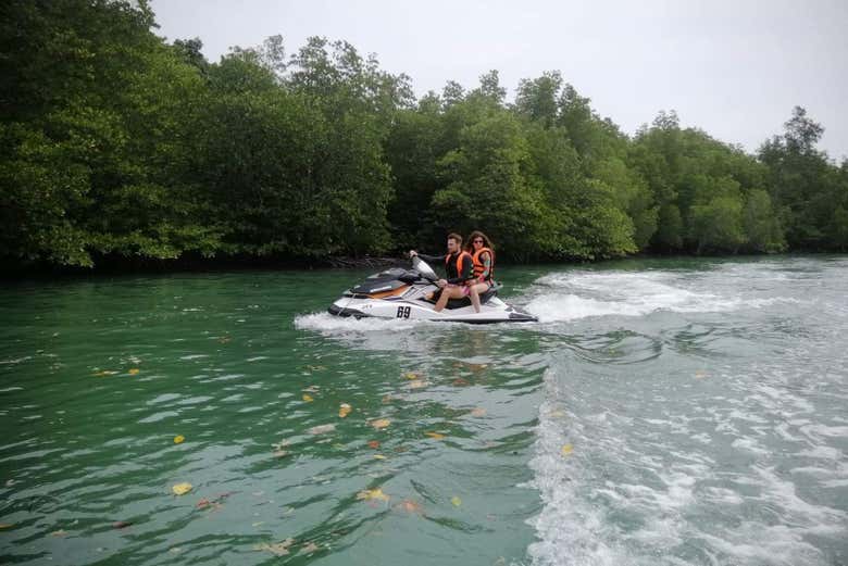 Tour en moto de agua por la bahía de Phang Nga