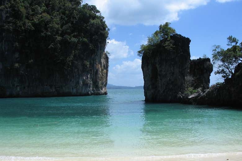 Excursión a las islas Hong en lancha rápida
