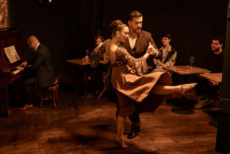 Espectáculo en Secreto Tango Society