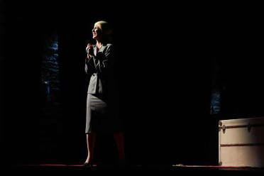 Espect�culo de Eva Per�n con cena_1