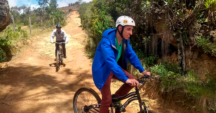 En bicicleta al desierto de Checua