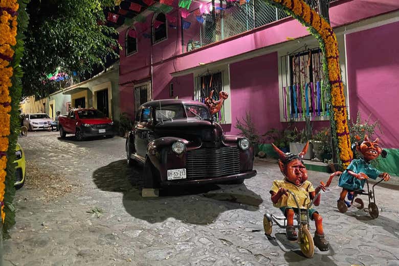 Tour nocturno del Día de Muertos