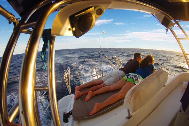 Paseo en velero por el Mar de Cortés