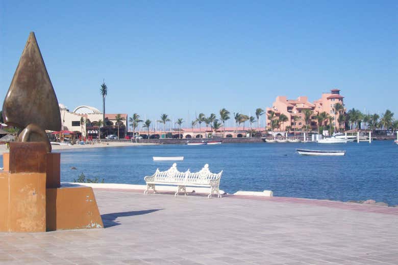 Excursión a La Paz, trópico de Cáncer y Todos Santos