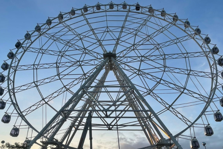 Entrada para las atracciones mecánicas de Aztlán Parque Urbano