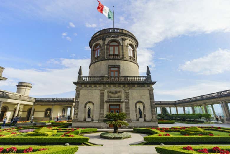 Entrada al Castillo de Chapultepec sin colas
