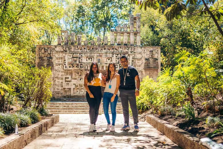 Tour por el Castillo de Chapultepec y el Museo de Antropología + Teleférico de Ciudad de México