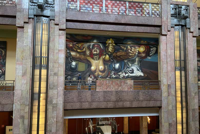 Visita guiada por el Palacio de Bellas Artes