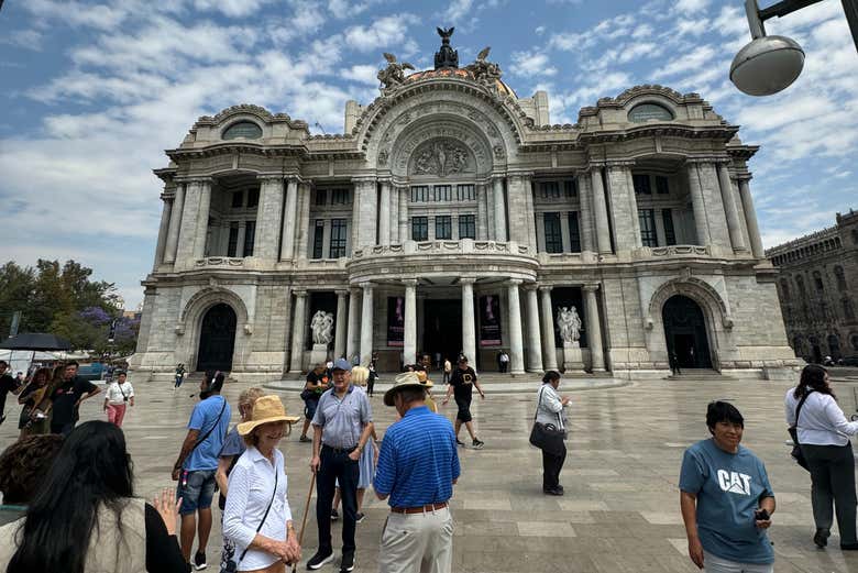 Visita guiada por el Palacio de Bellas Artes