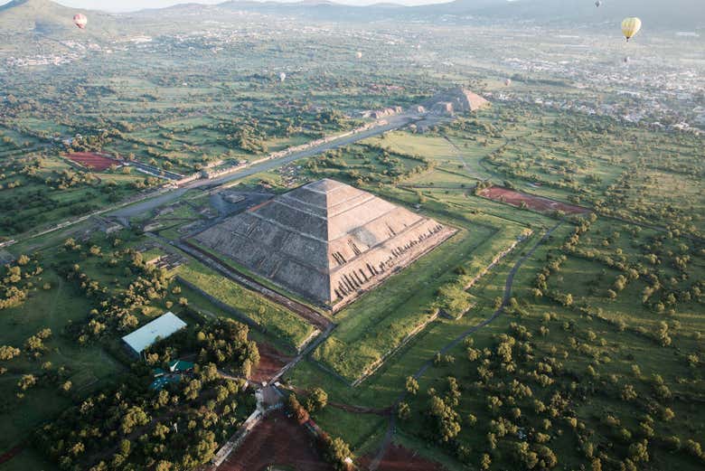Teotihuacán, Basílica de Guadalupe y Tlatelolco