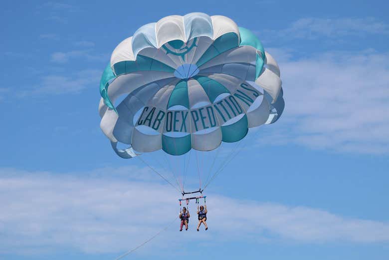 Parasailing en Los Cabos