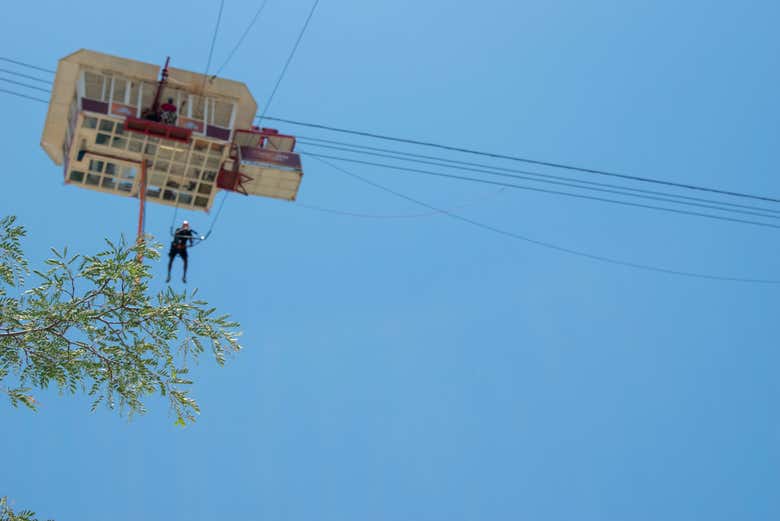 Entrada a Sling Swinger